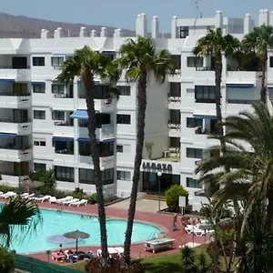 https://iguazu-yumbo-two-bedroom-apt.in-canary-islands.com
